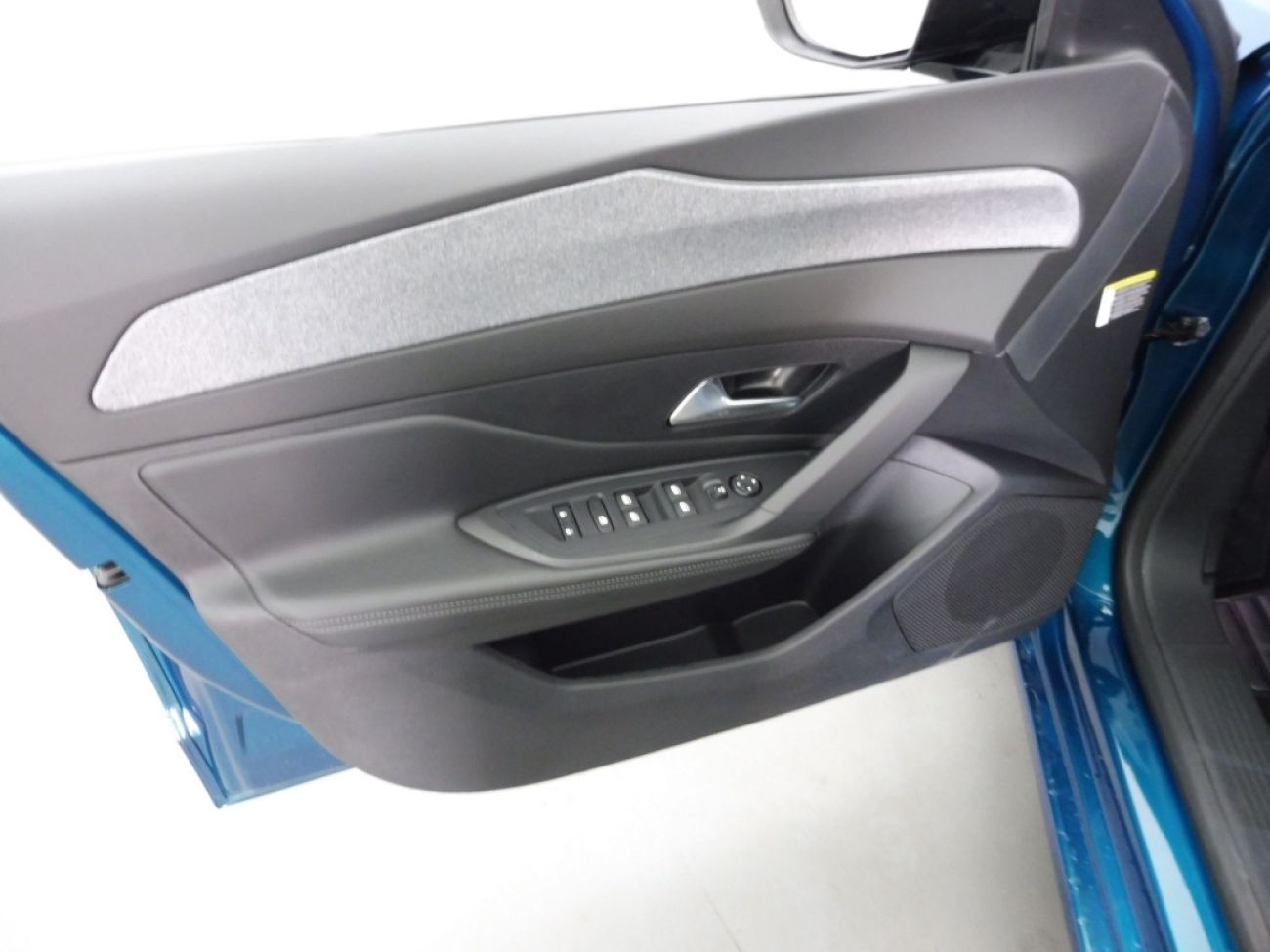 Mandataire PEUGEOT 308 1.5 BLUEHDI 130CH S&S ALLURE EAT8