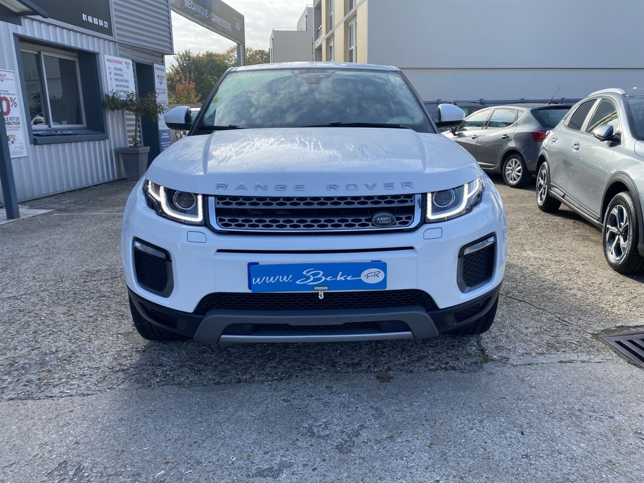 Mandataire LAND ROVER RANGE ROVER EVOQUE Mark IV TD4 150 BVA SE