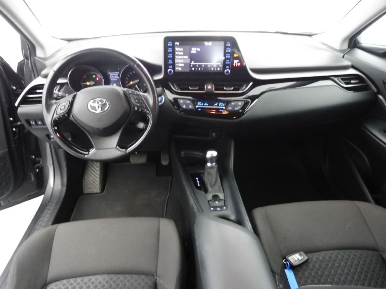 Mandataire TOYOTA C-HR 1.8 E-CVT 125Hcomfort