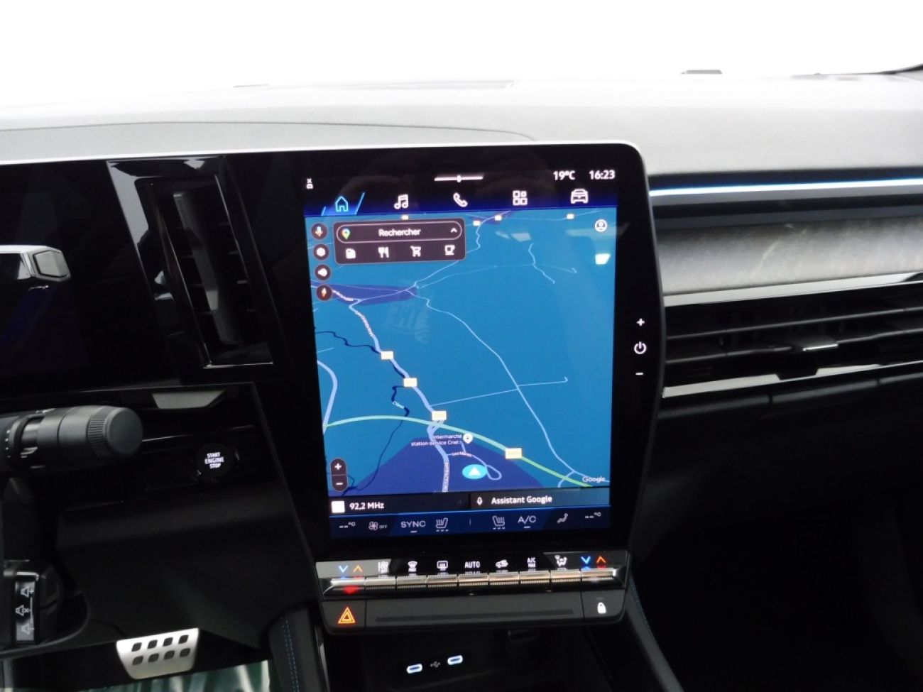 Mandataire RENAULT RAFALE 1.2 E-TECH FULL HYBRID 200CH ESPRIT ALPINE - 25