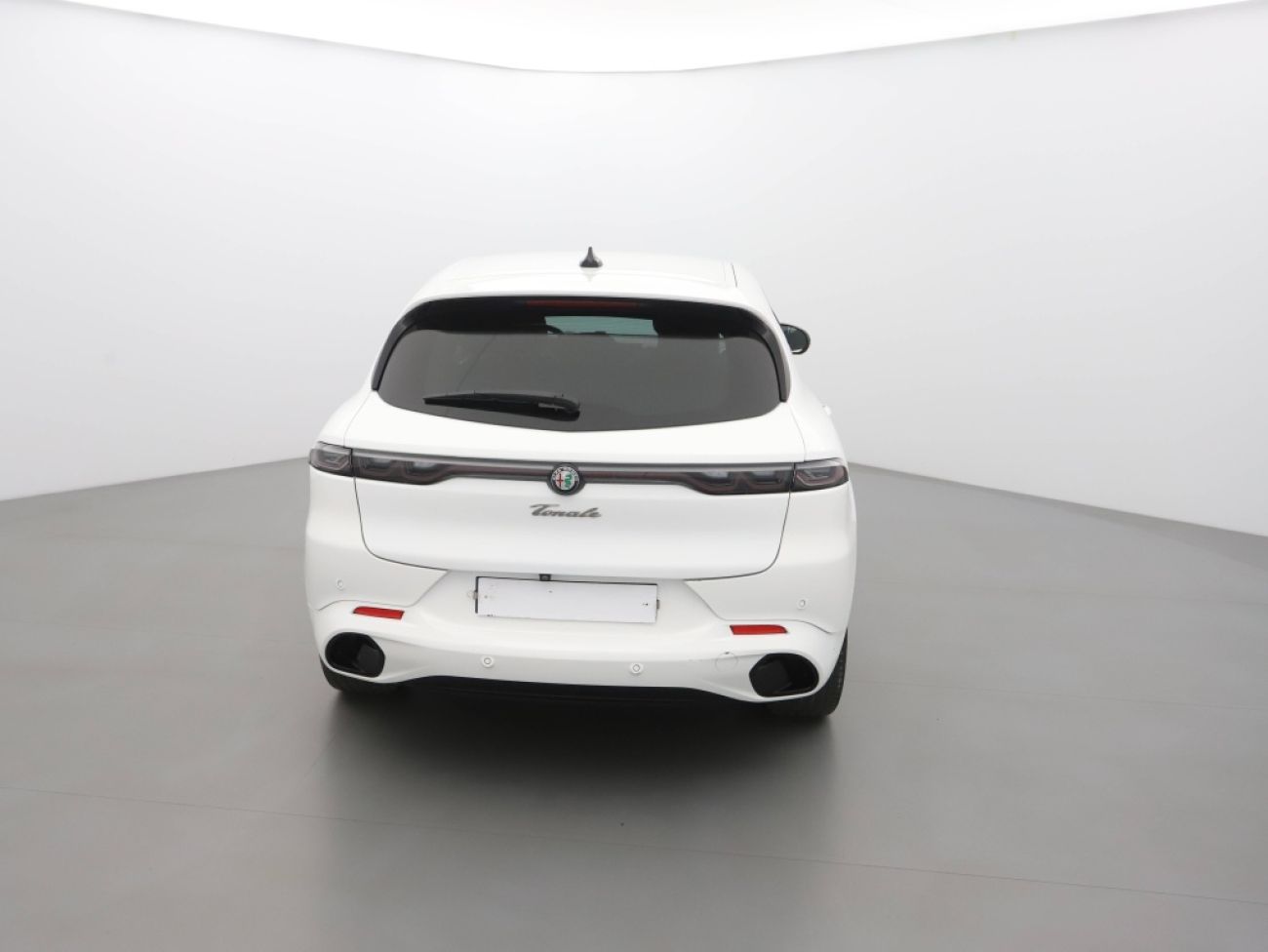 Mandataire ALPHA ROMEO Tonale 1.5 HYBRID 160CH TRIBUTO ITALIANO TCT
