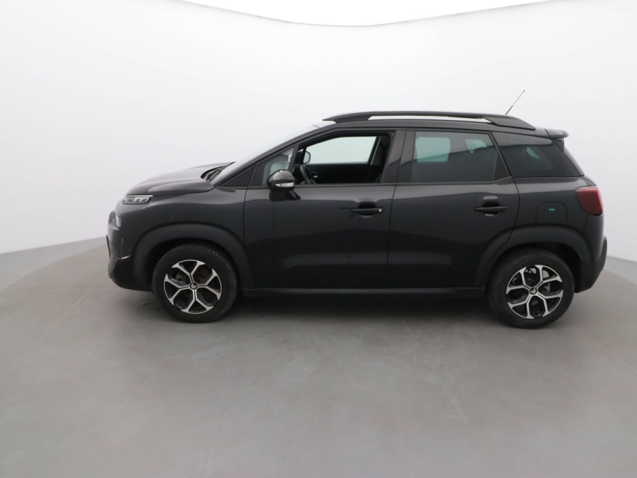 Mandataire Citroën C3 Aircross 1.2 PURETECH 110CH SHINE