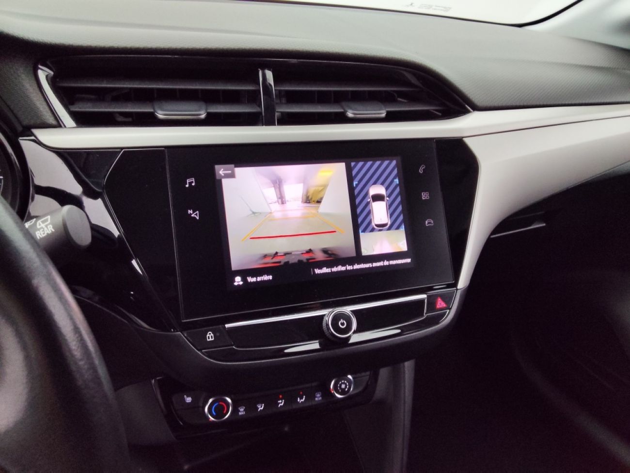 Mandataire Opel Corsa 1.2 100edition