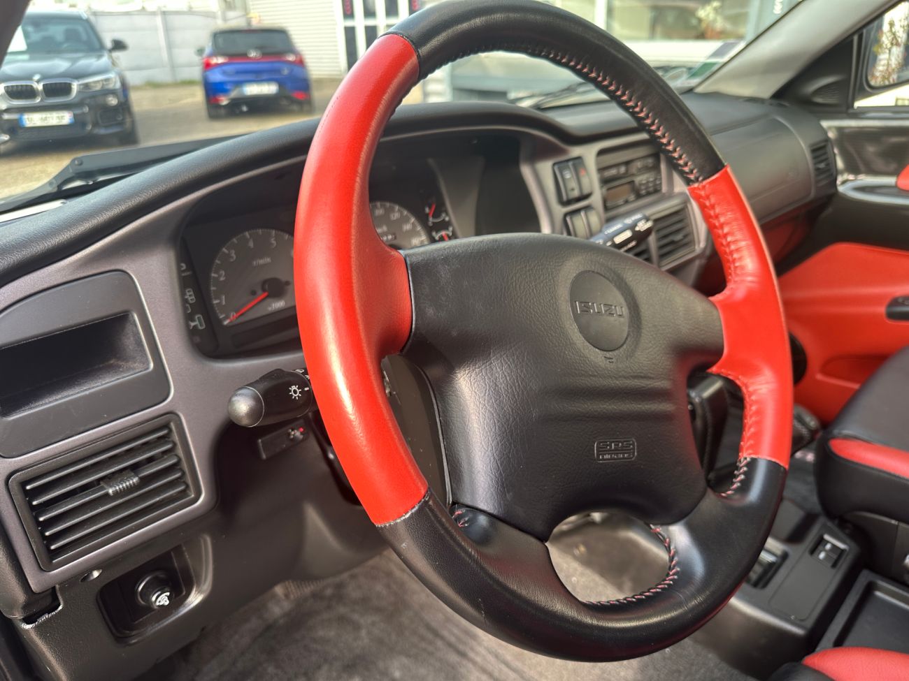 Mandataire ISUZU VEHICROSS V6 3.5L 215CV