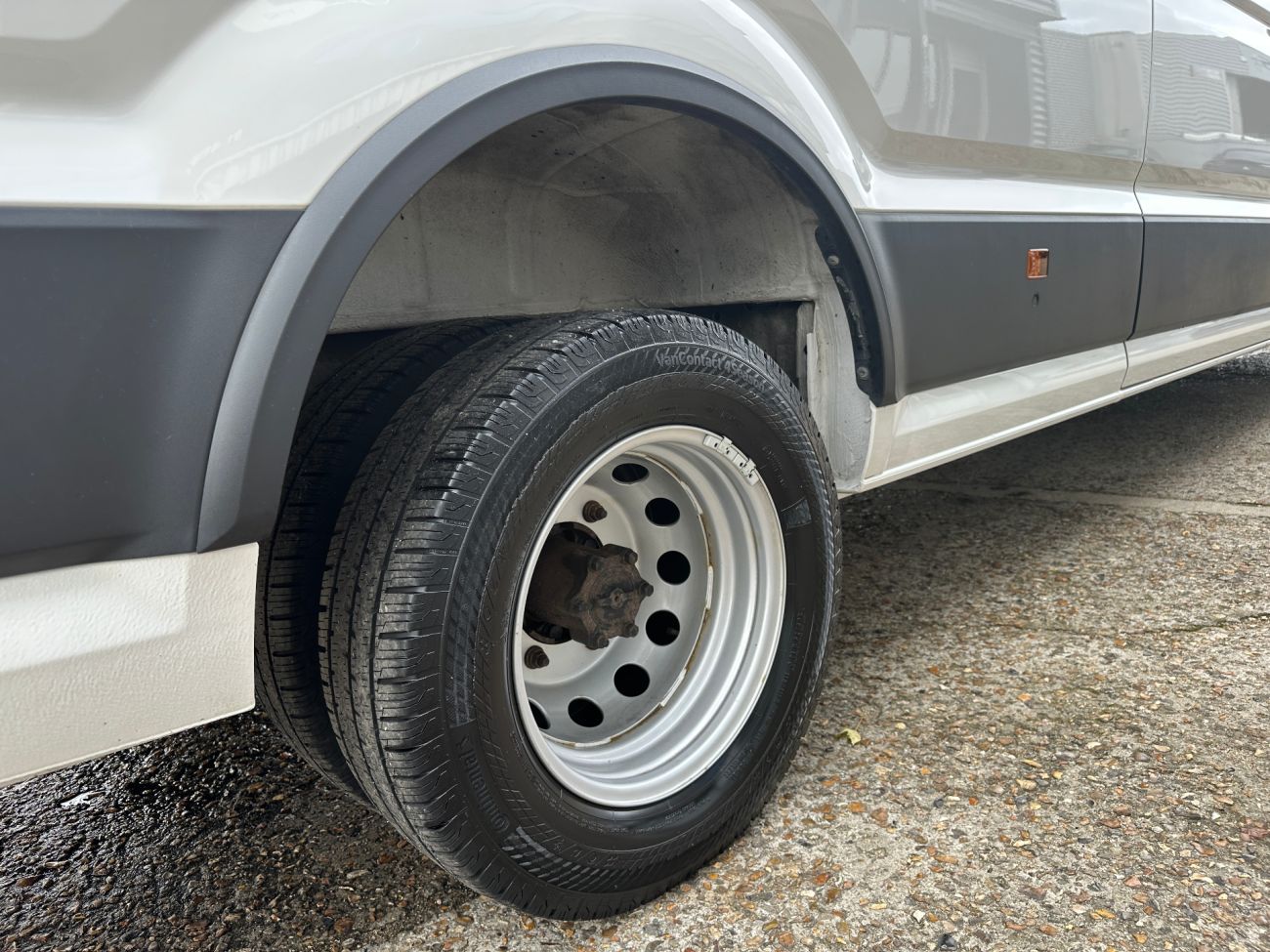 Mandataire VOLKSWAGEN CRAFTER VAN PROPULSION RJ 35 L4H3 2.0 TDI 177 CH BVA BUSINESS LINE ROUES JUMELEES