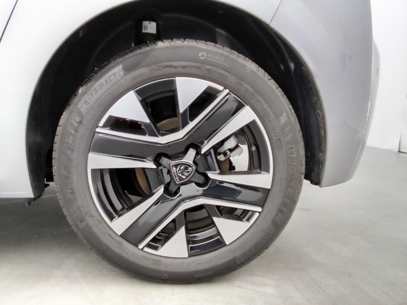 Mandataire PEUGEOT 208 1.2 100CH S&S ALLURE