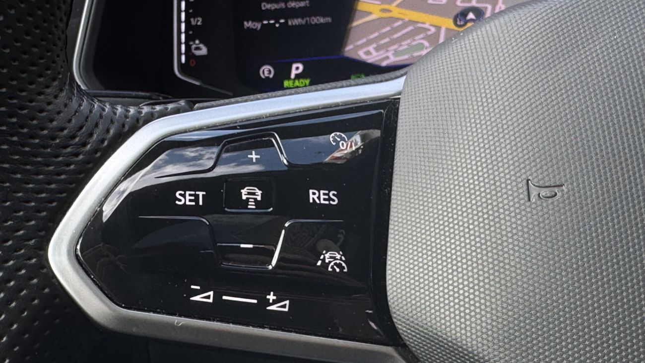 Mandataire VOLKSWAGEN TIGUAN 1.4 eHybrid 245ch DSG6 R-Line Exclusive