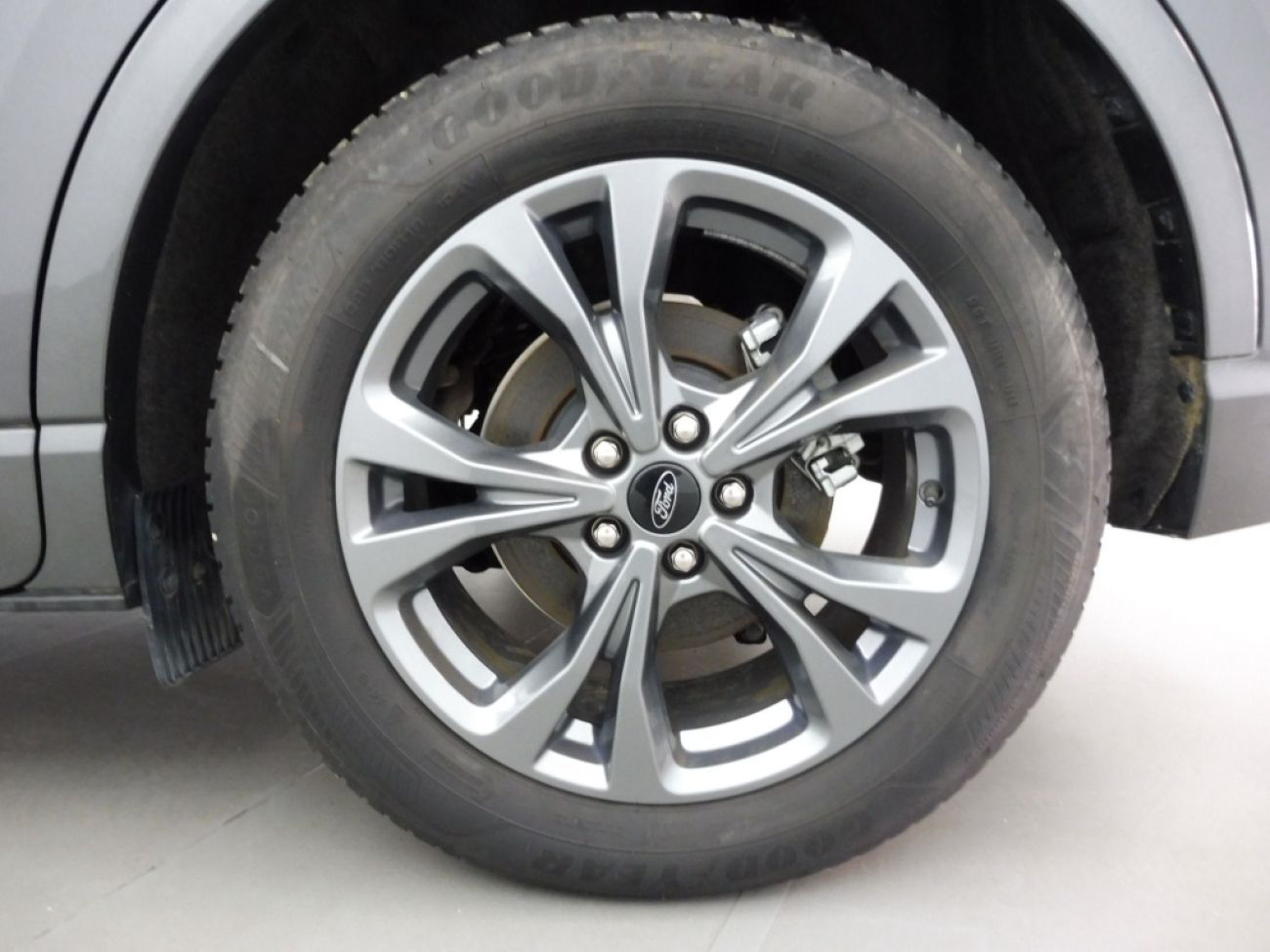 Mandataire Ford KUGA 2.0 TDCI 120CH ST-LINE POWERSHIFT