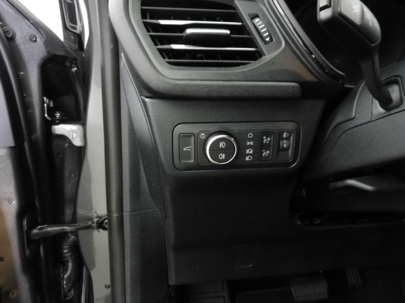 Mandataire Ford Kuga 2.0 TDCI 120CH ST-LINE POWERSHIFT