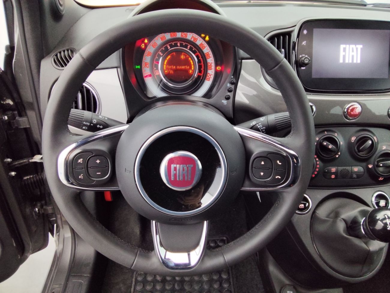 Mandataire FIAT 500C 1.0 70CH BSG S&S SERIE 1