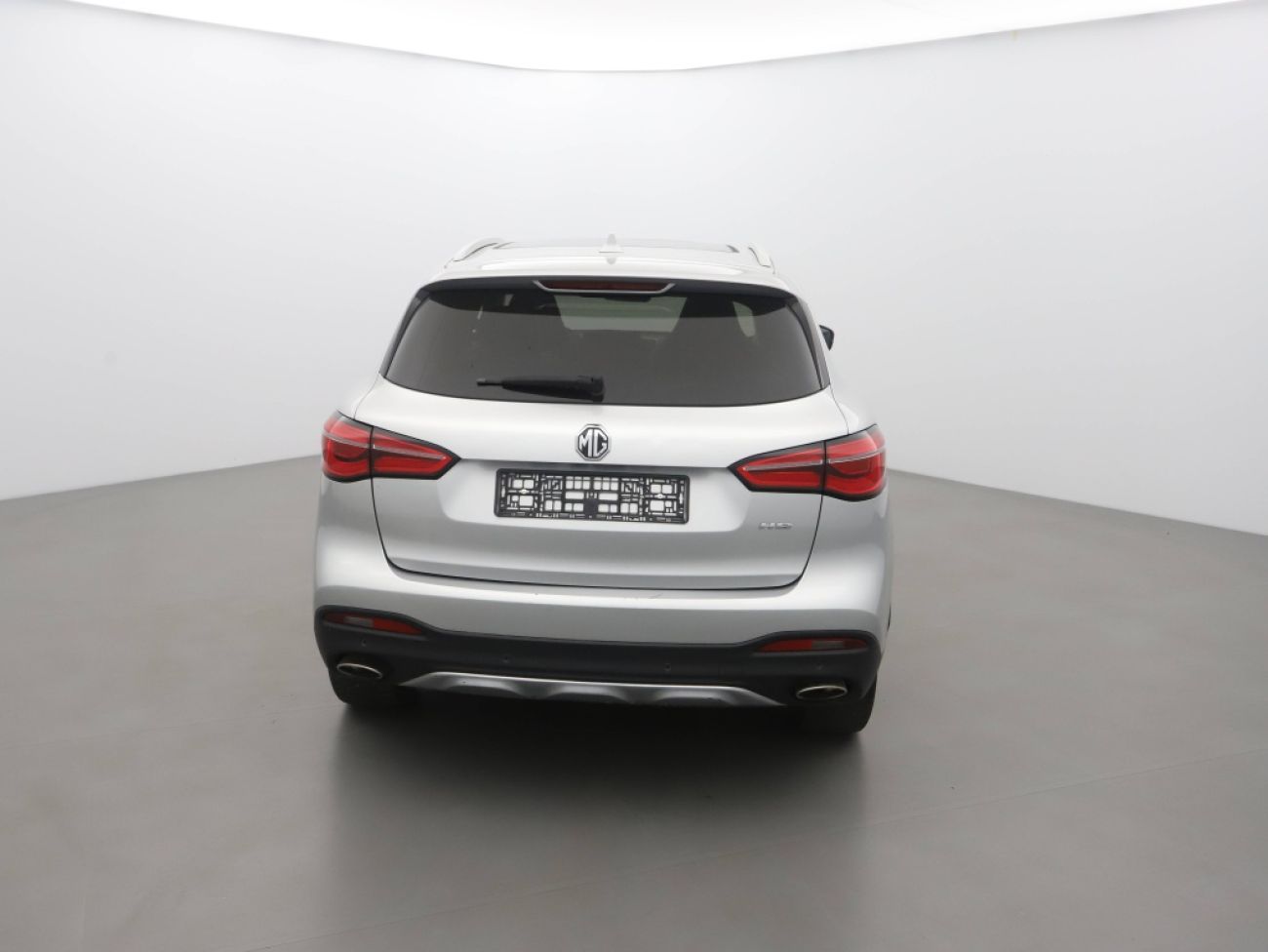 Mandataire MG HS 1.5 T-GDI 162 AT luxury