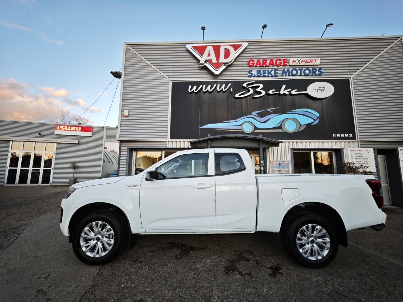 Mandataire ISUZU D MAX SPACE N60 BB+ A/T 4x4 MY2025 Euro6e