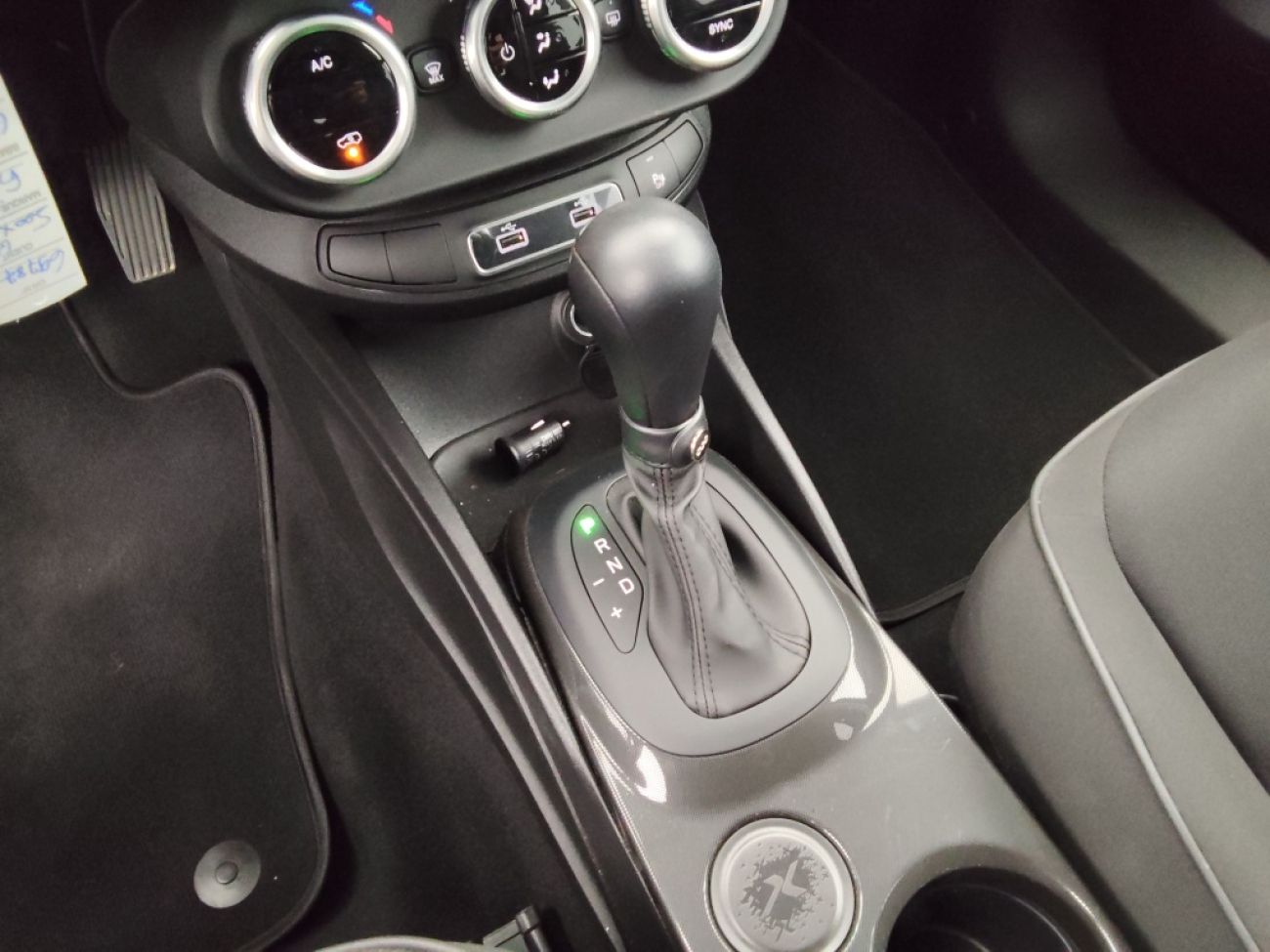 Mandataire FIAT 500X 1.5 FIREFLY TURBO 130CH S/S HYBRID PACK CONFORT DCT7