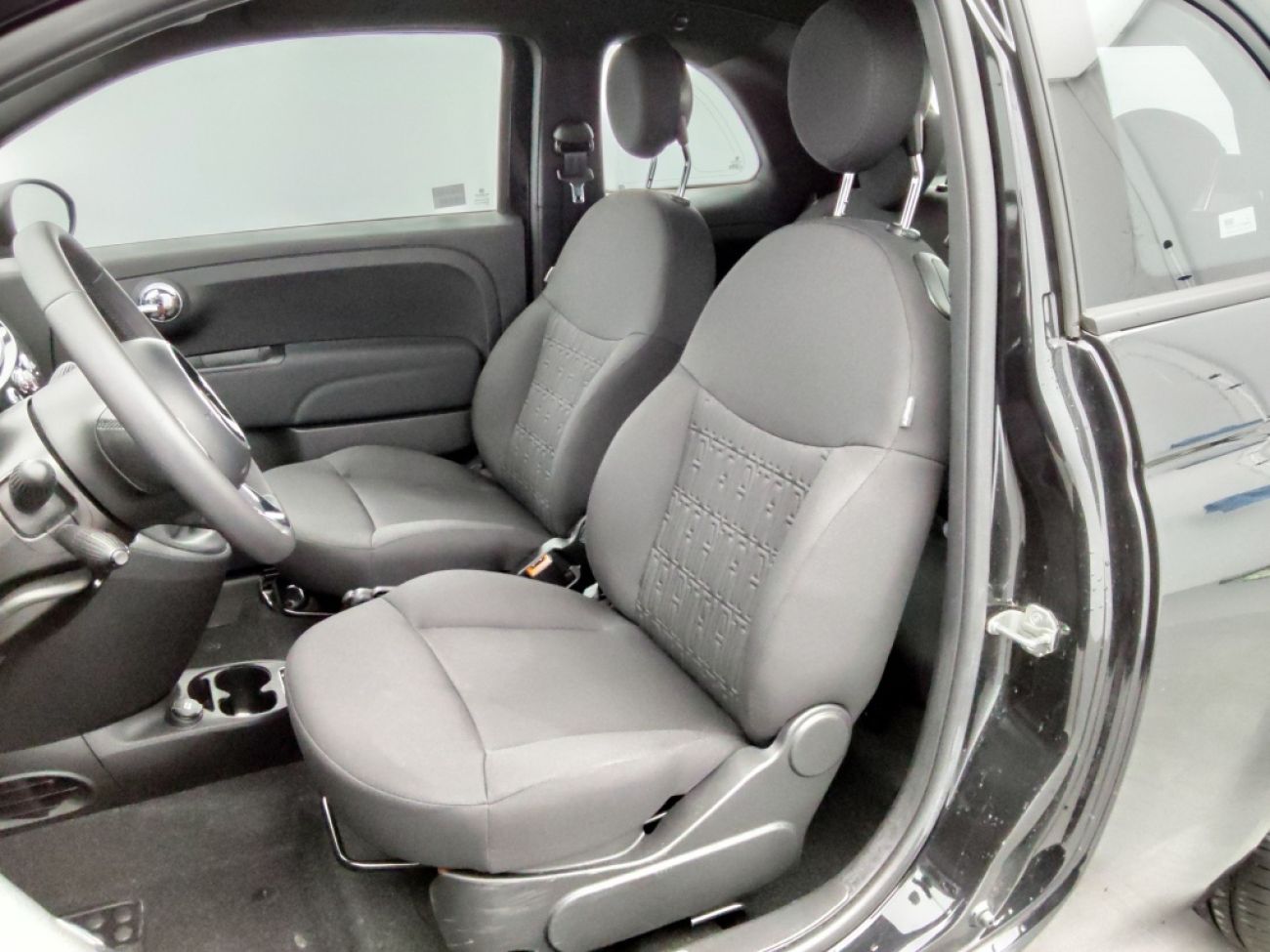 Mandataire FIAT 500C 1.0 70CH BSG SERIE 1