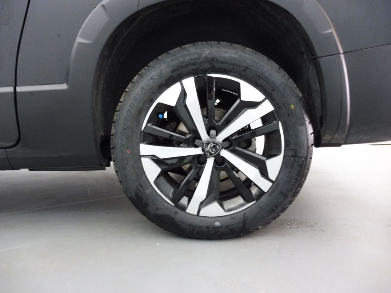 Mandataire PEUGEOT Rifter TAILLE XL - 1.5 BLUEHDI 130CH S&S GT EAT8 7 PLACES