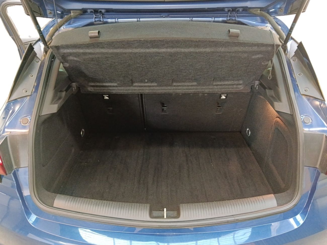 Mandataire Opel Astra 1.2 TURBO 110CH