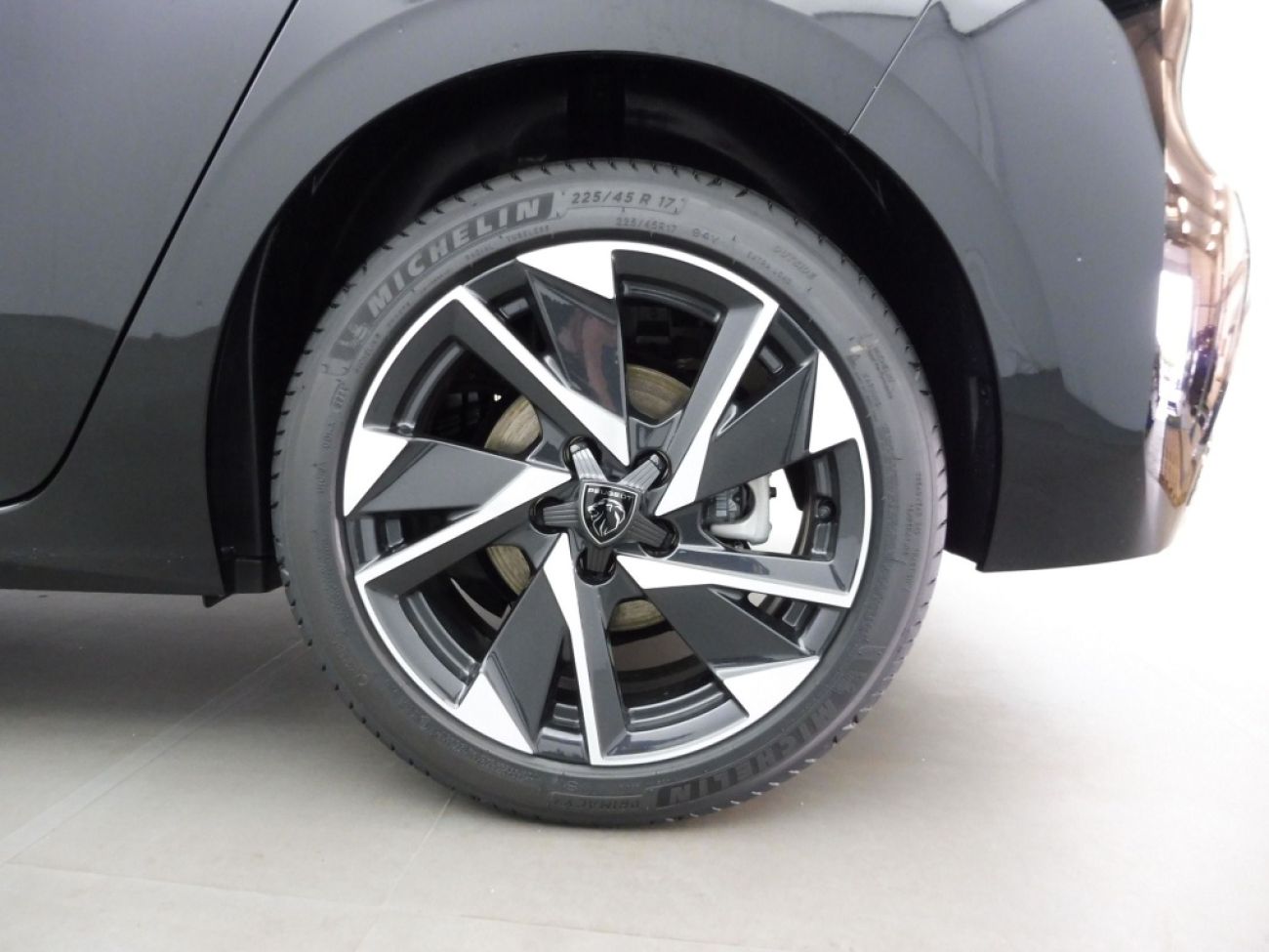 Mandataire PEUGEOT 308 1.5 BLUEHDI 130CH S&S ALLURE EAT8