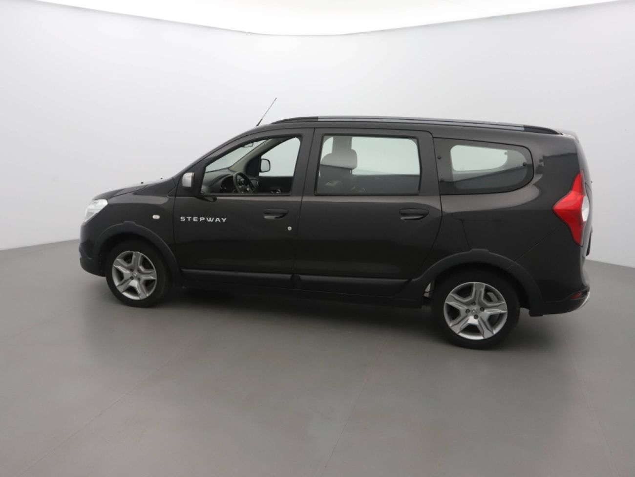Mandataire Dacia Lodgy 1.5 BLUE DCI 115CH STEPWAY 7 PLACES