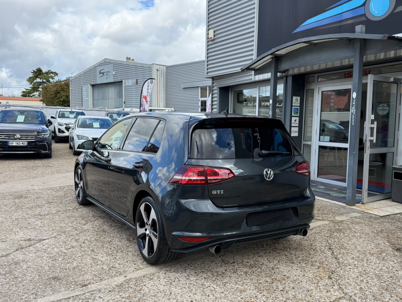 Mandataire VOLKSWAGEN GOLF 2.0 TSI 220 BlueMotion Technology GTI