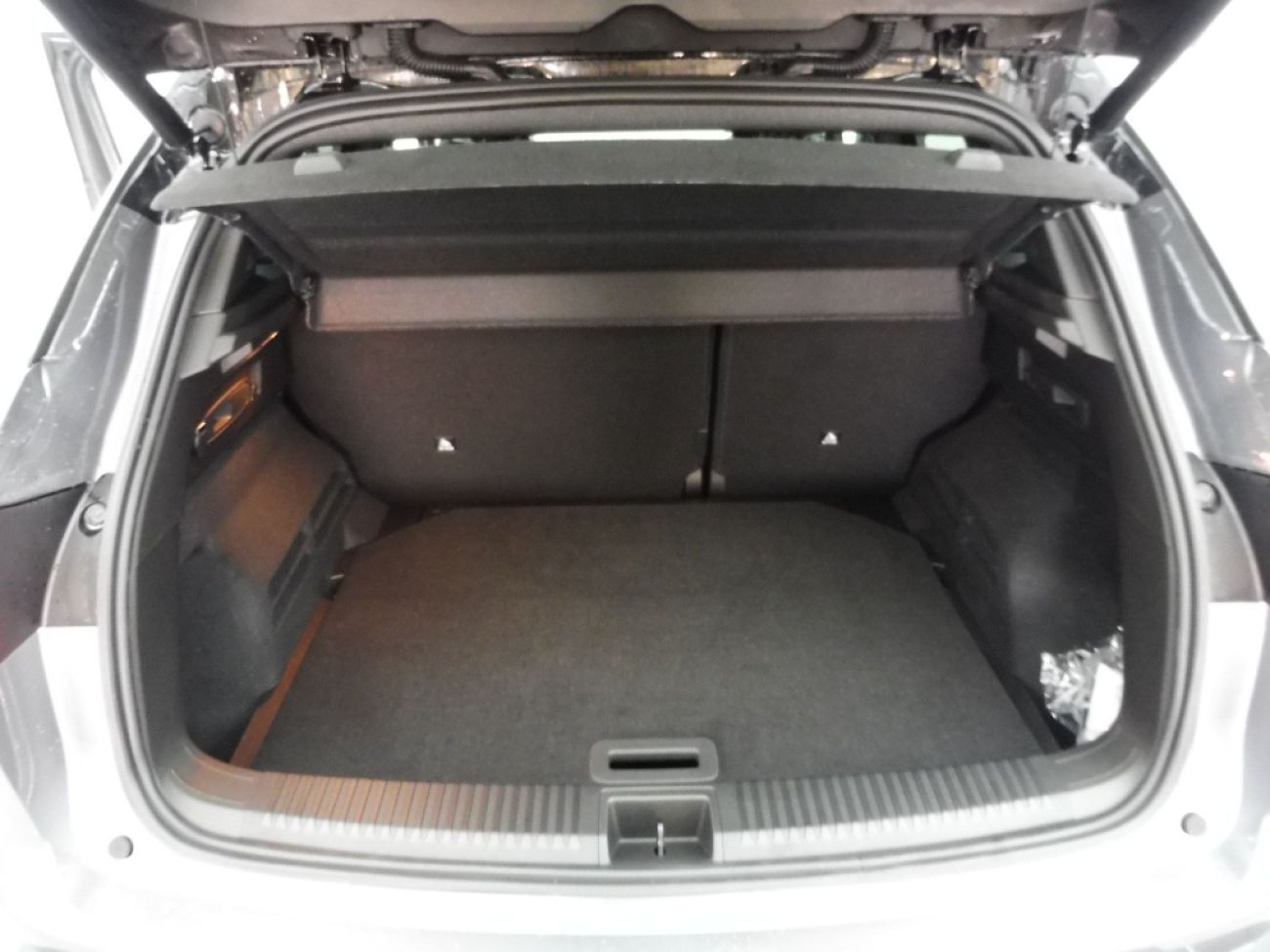 Mandataire RENAULT AUSTRAL 1.2 E-TECH FULL HYBRID 200CH ICONIC- 24