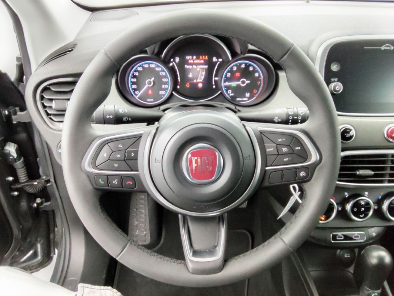 Mandataire FIAT 500X 1.5 FIREFLY TURBO 130CH S/S HYBRID PACK CONFORT DCT7