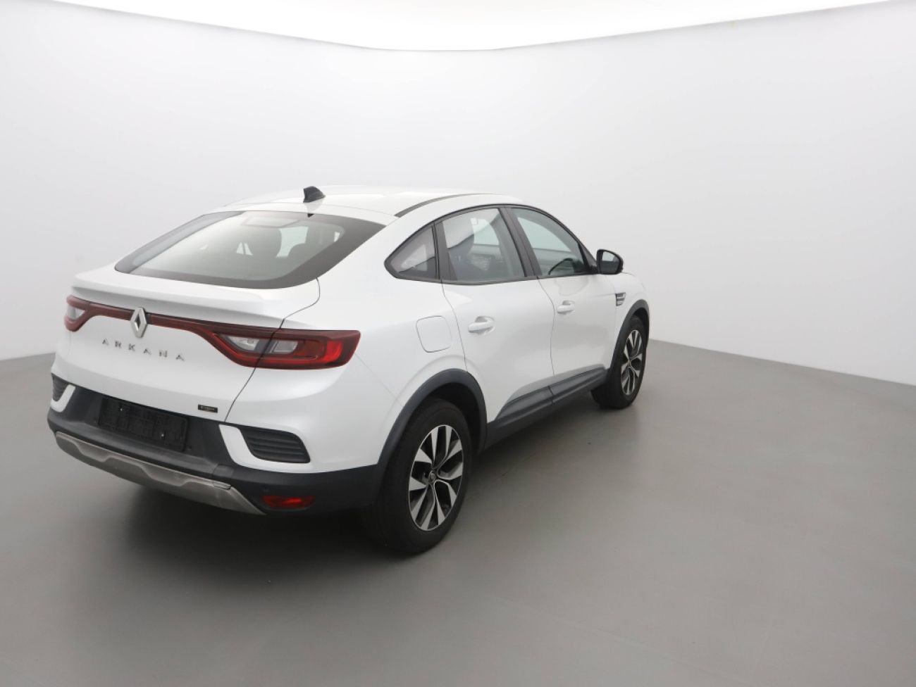 Mandataire RENAULT Arkana 1.6 E-TECH 145 HEVequilibre