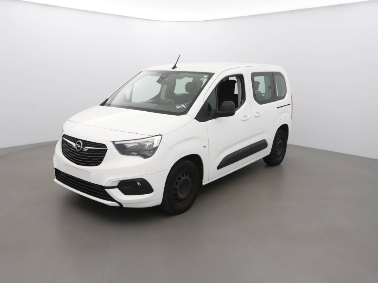Mandataire Opel COMBO LIFE L1H1 1.5 D 100CH EDITION BVM6