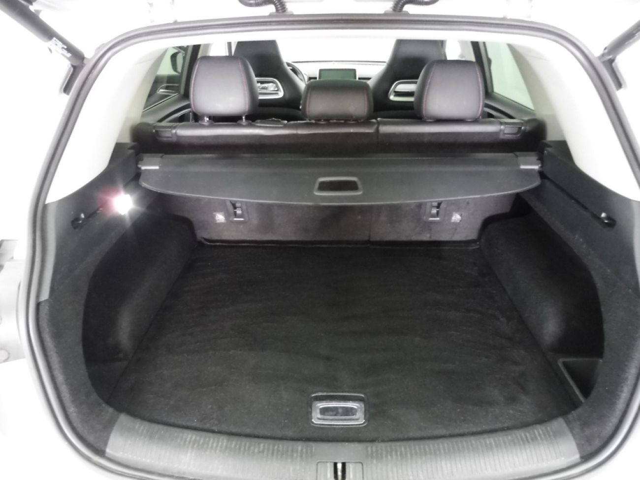 Mandataire MG HS 1.5 T-GDI 162 AT luxury