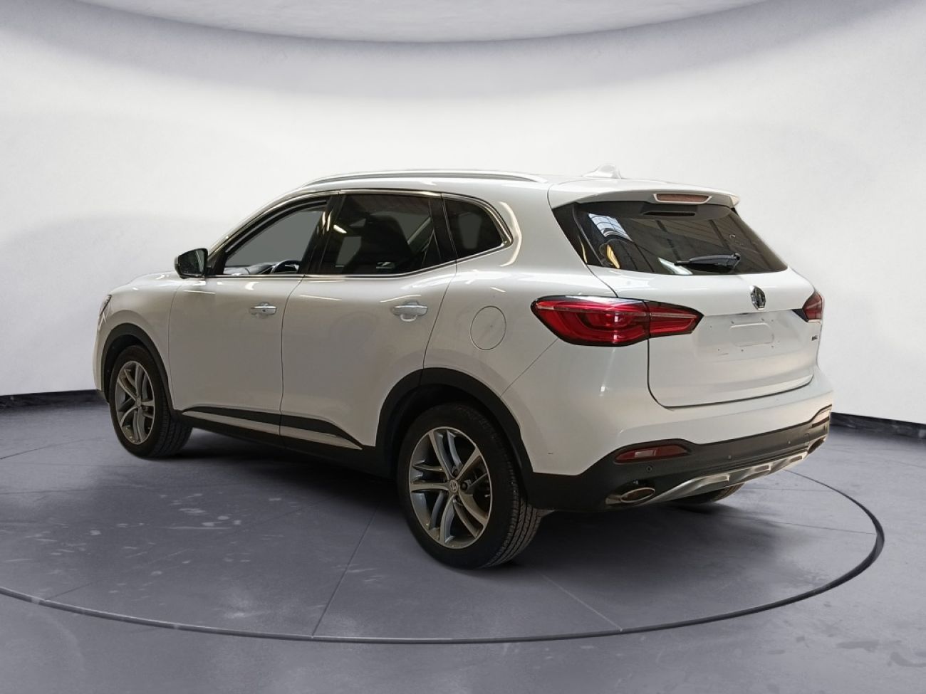 Mandataire MG HS 1.5 T-GDI 162 AT luxury