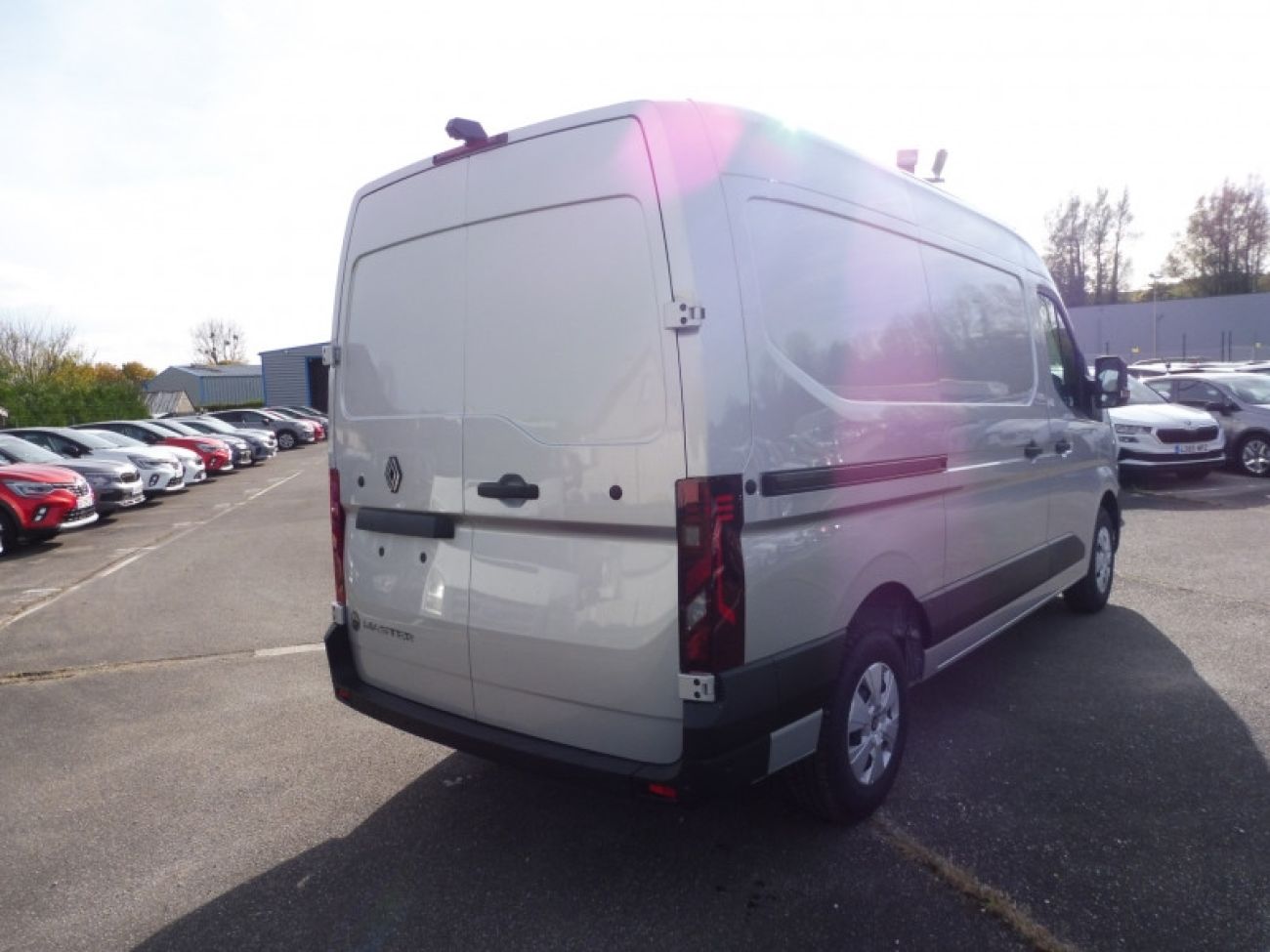 Mandataire RENAULT Master F3500 L2H2 2.0 BLUE DCI 150CH EXTRA AUTO - 25