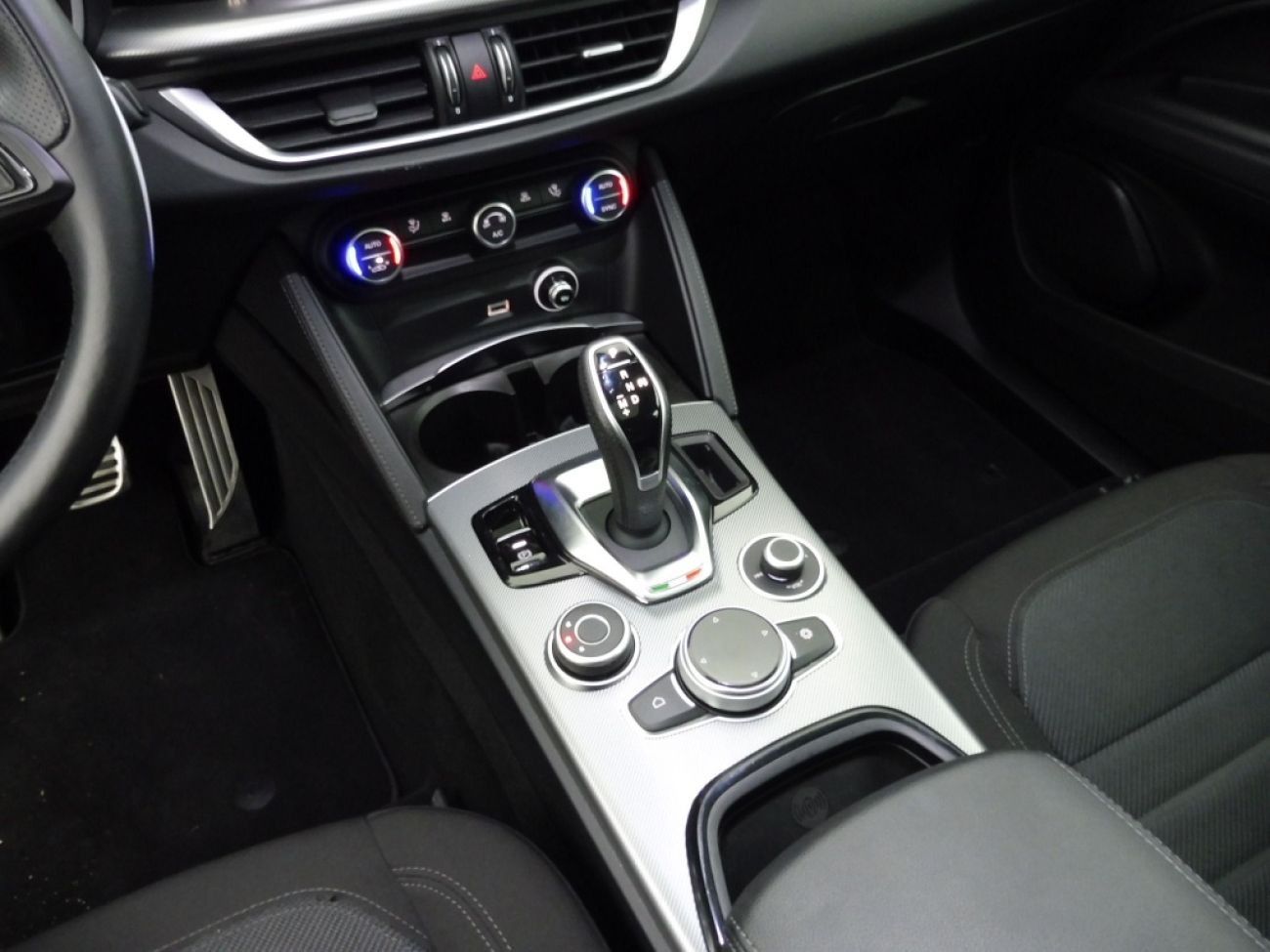 Mandataire ALFA ROMEO STELVIO 2.2 DIESEL 160CH SPRINT AT8
