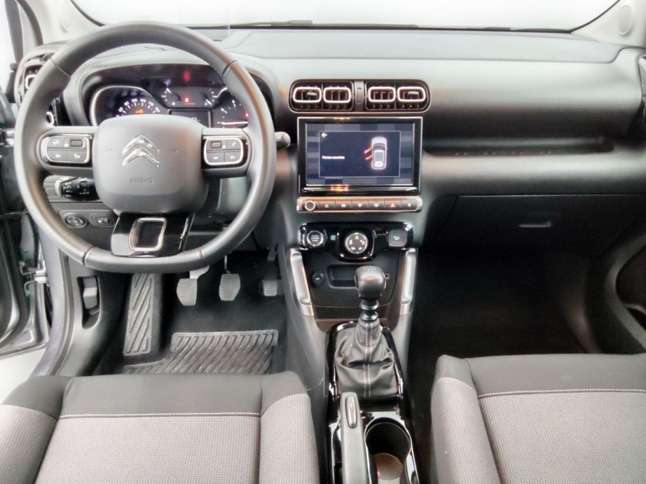 Mandataire Citroën C3 AIRCROSS 1.2 PURETECH 110CH SHINE