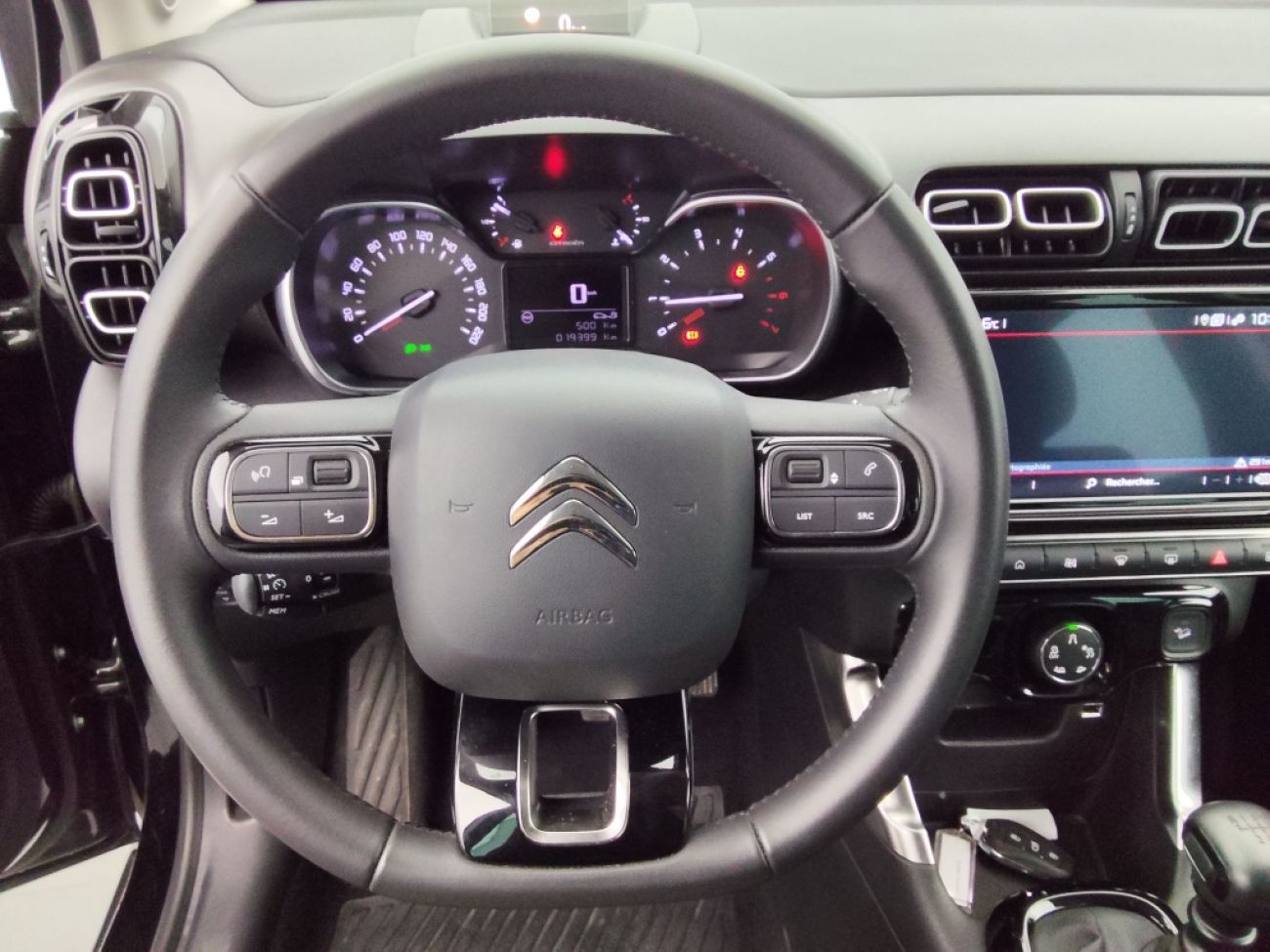 Mandataire Citroën C3 Aircross 1.2 PURETECH 110CH SHINE