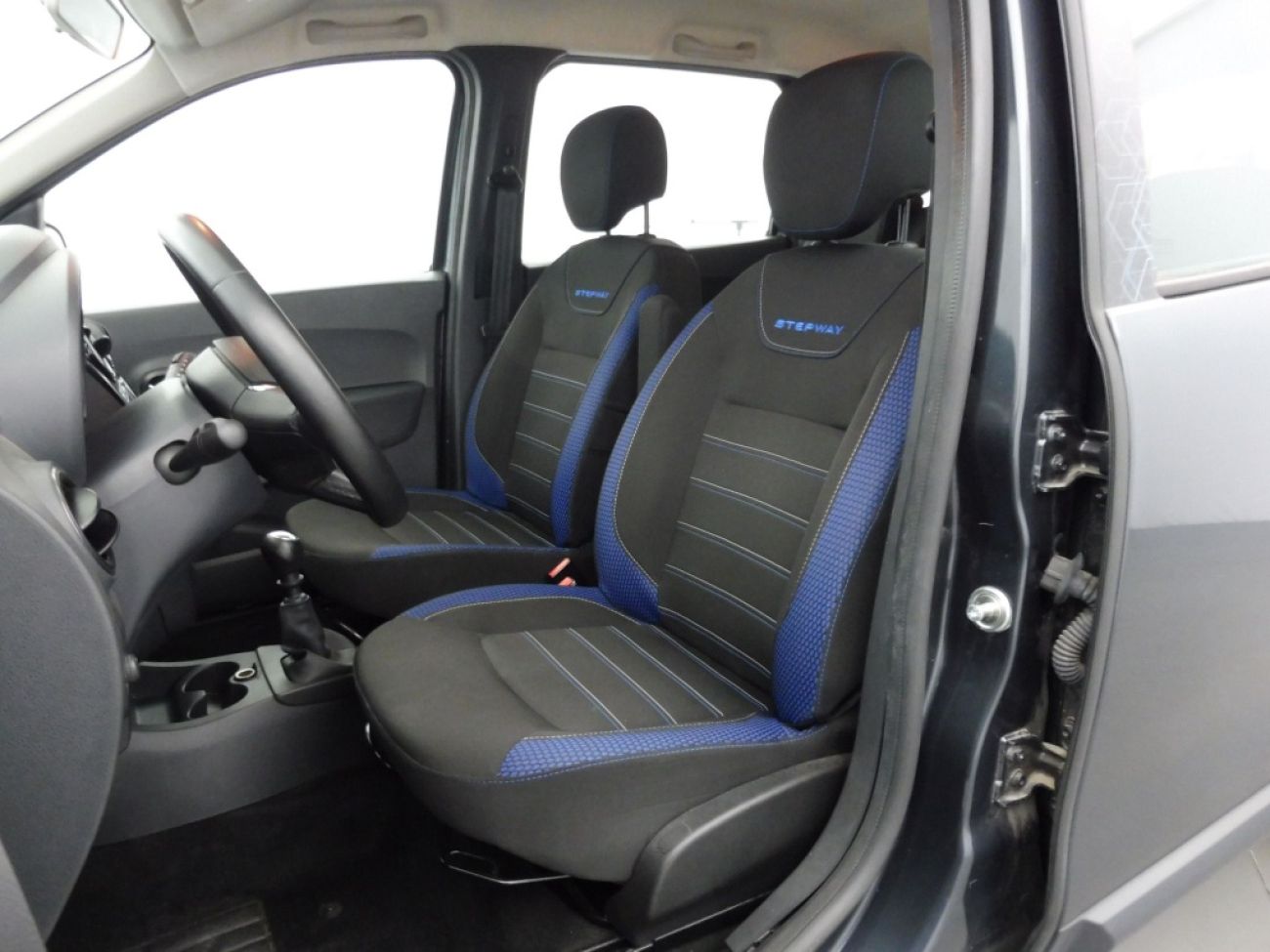 Mandataire Dacia Lodgy 1.5 BLUEDCI 115sl anniversary