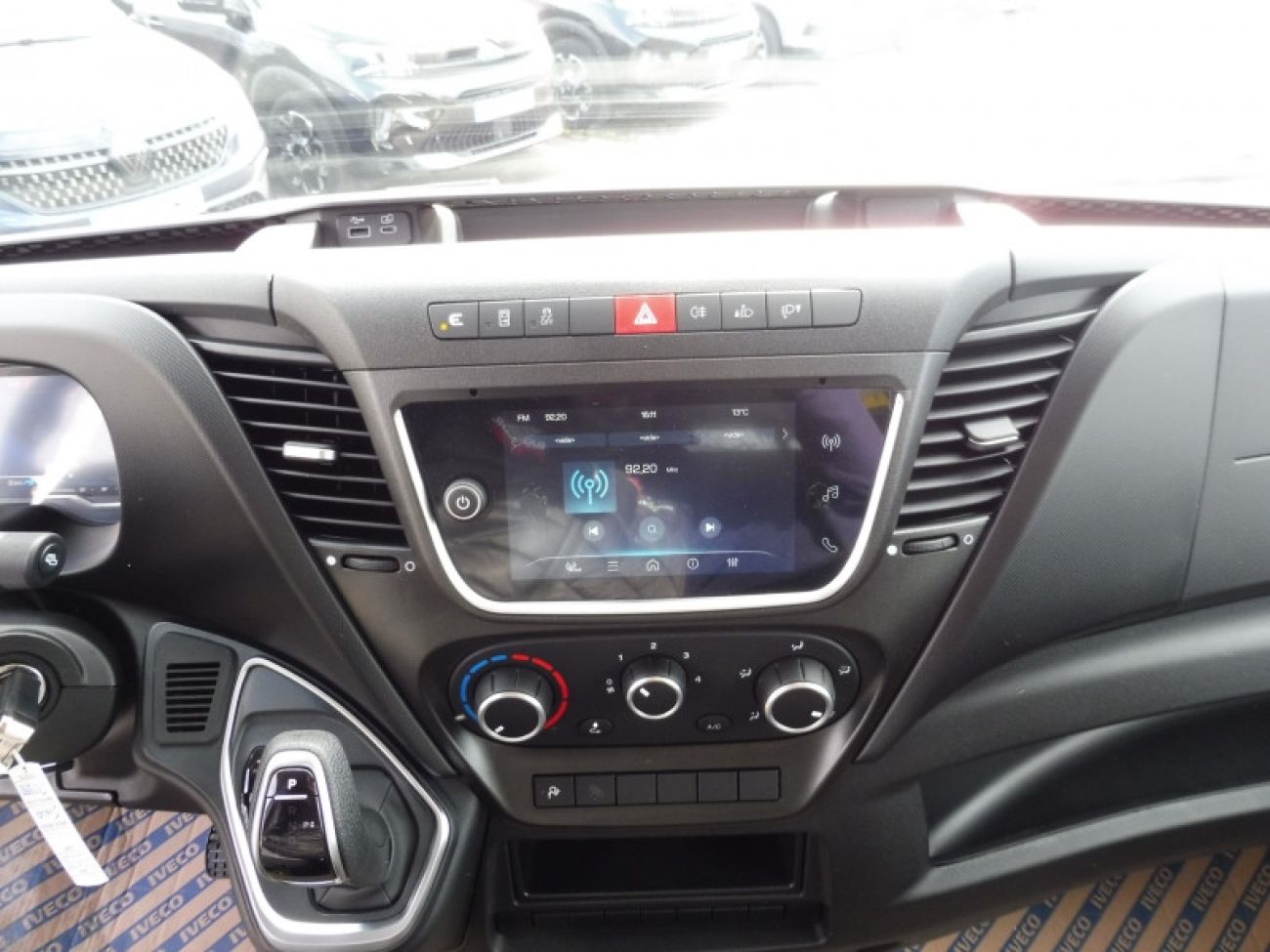 Mandataire IVECO Daily 35S18 3.0 V16 HI-MATIC H2 180CV