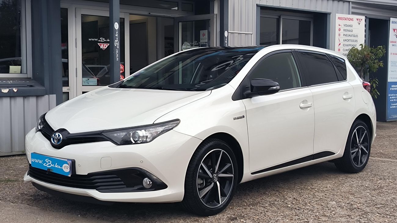 Mandataire TOYOTA AURIS Hybride 136h Collection