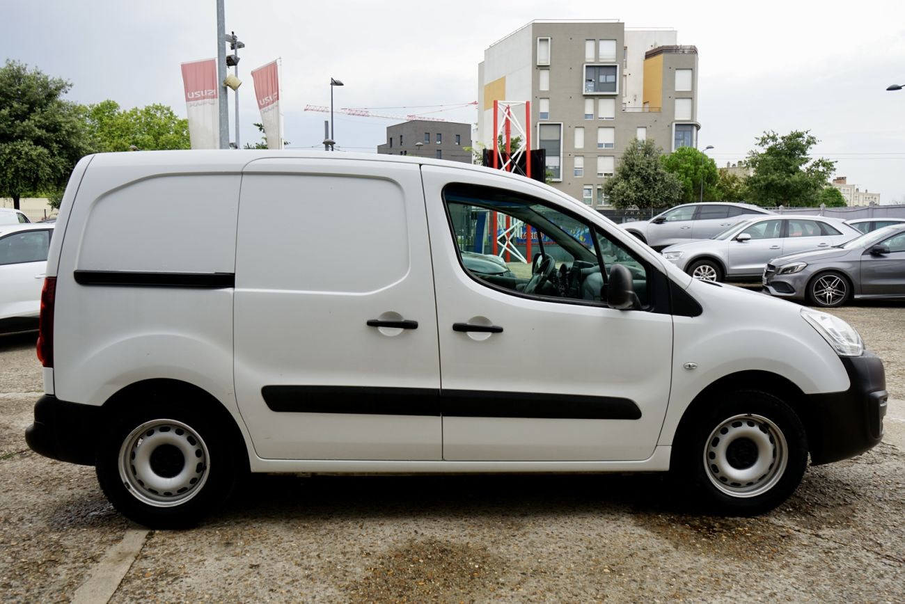 Mandataire PEUGEOT PARTNER FOURGON STANDARD 1.6 BLUEHDI 75 BVM5 PREMIUM PACK