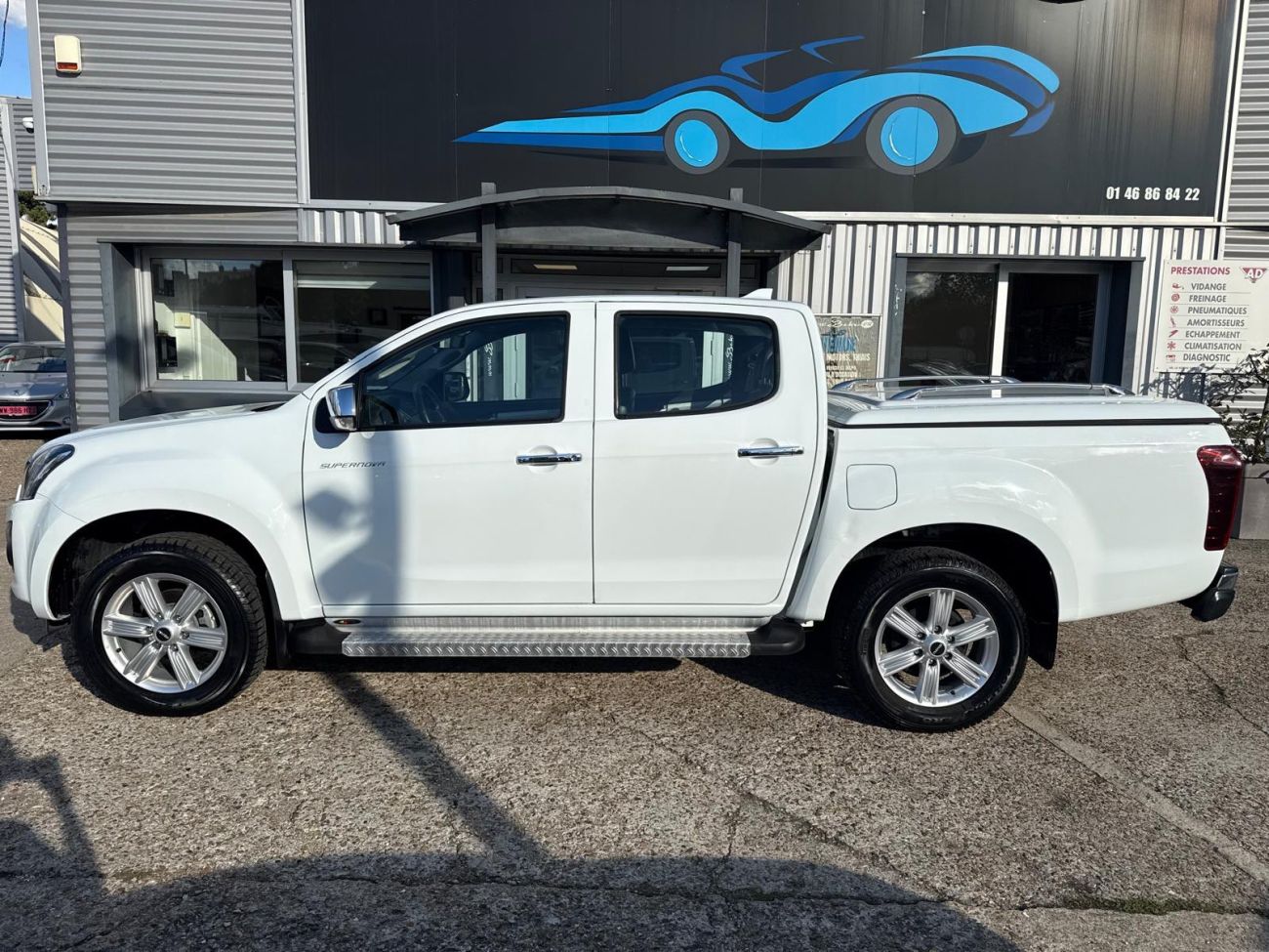 Mandataire ISUZU D-MAX CREW CAB 1.9 4X4 BVA SUPERNOVA
