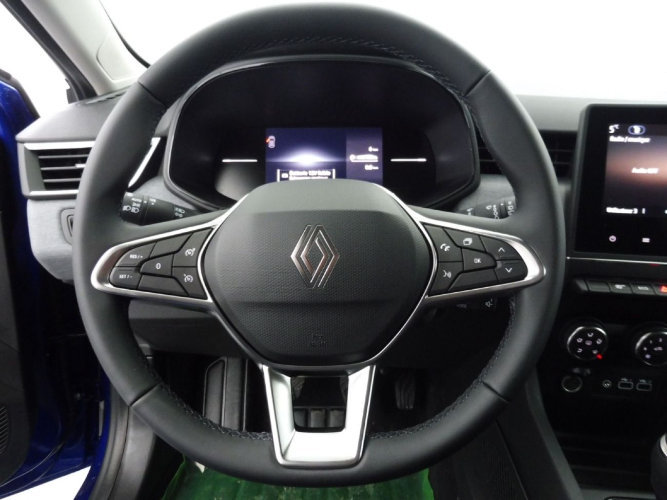 Mandataire RENAULT Clio 1.0 TCE 90CH GENERATION - 25