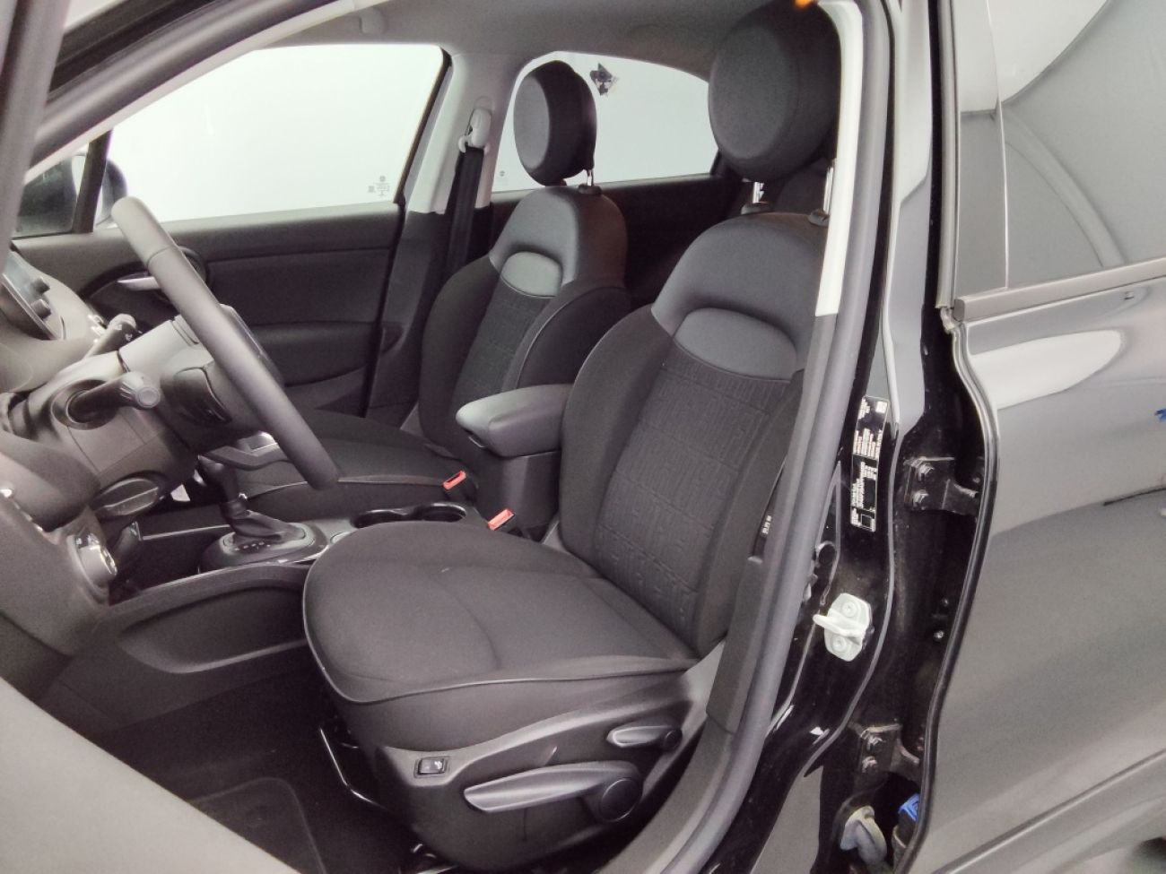 Mandataire FIAT 500X 1.5 FIREFLY TURBO 130CH S/S HYBRID PACK CONFORT DCT7