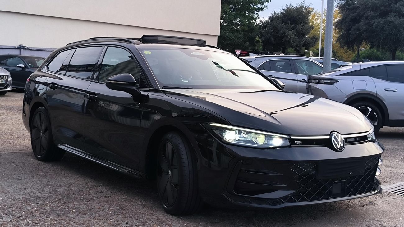 Mandataire VOLKSWAGEN PASSAT 2.0 TDI EVO SCR 150 DSG7 R-Line