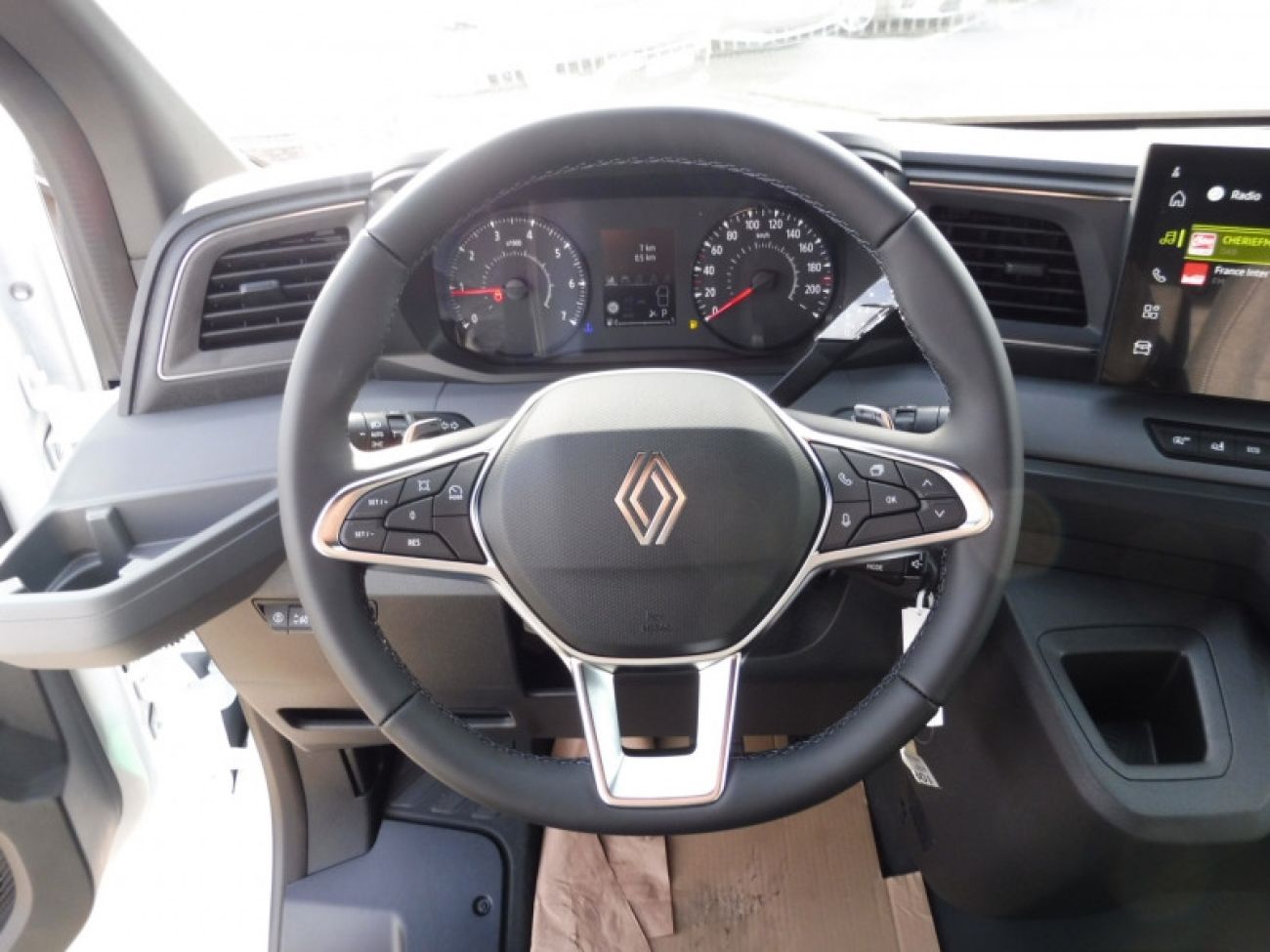 Mandataire RENAULT Master F3500 L2H2 2.0 BLUE DCI 150CH EXTRA AUTO - 25