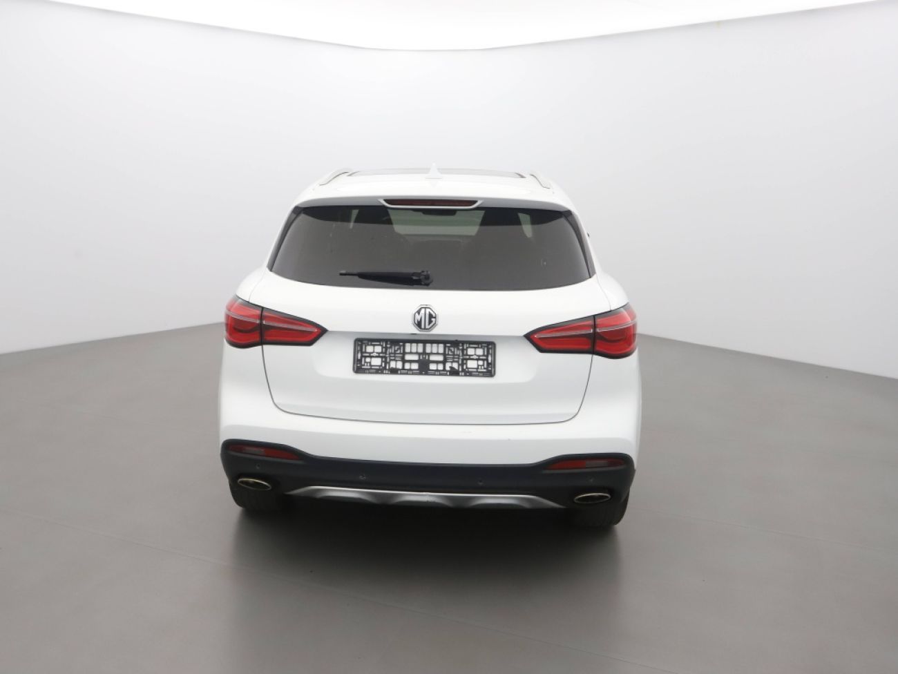 Mandataire MG HS 1.5 T-GDI 162 AT luxury
