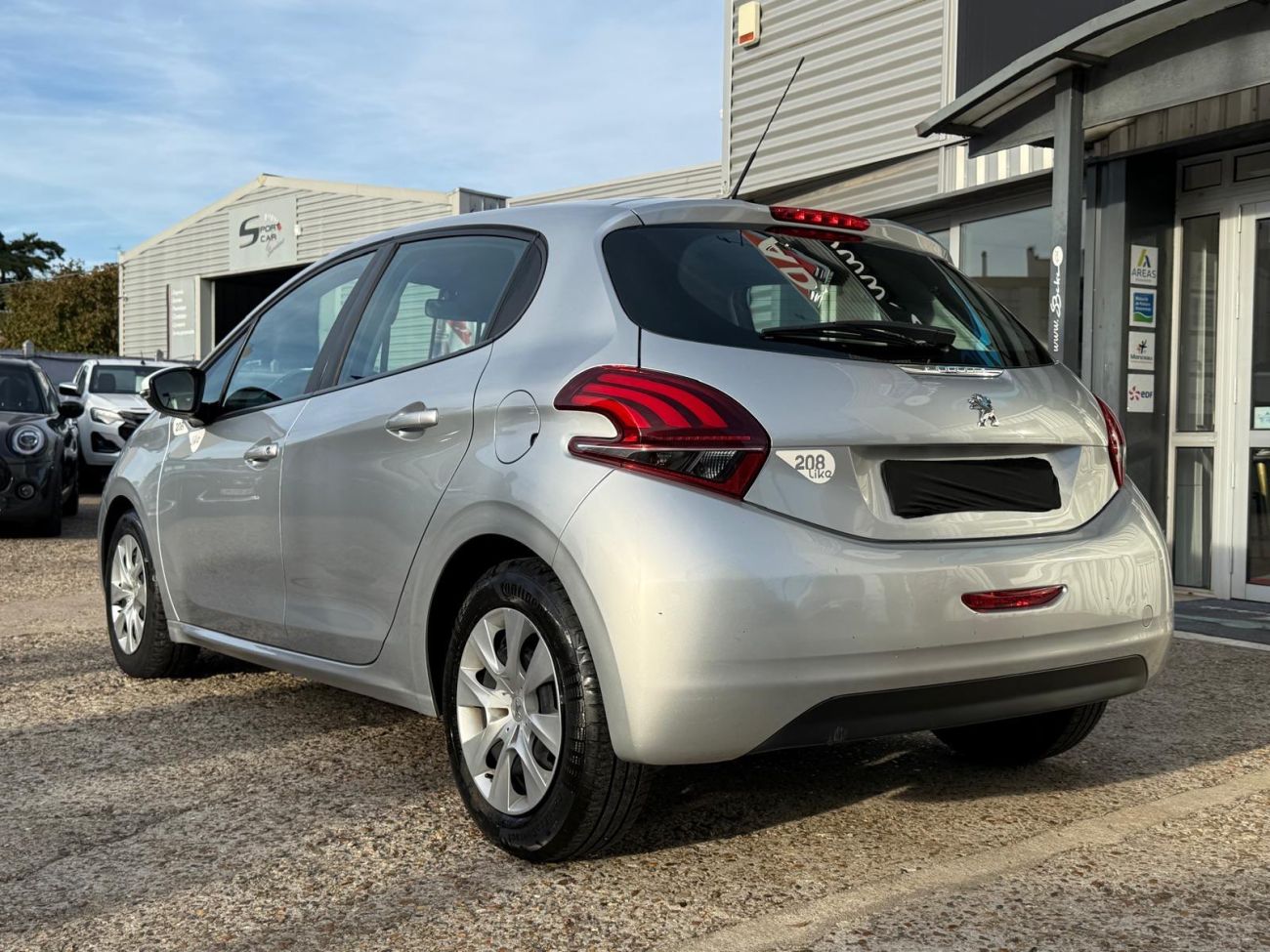 Mandataire PEUGEOT 208 1.2 PureTech 68ch BVM5 Like