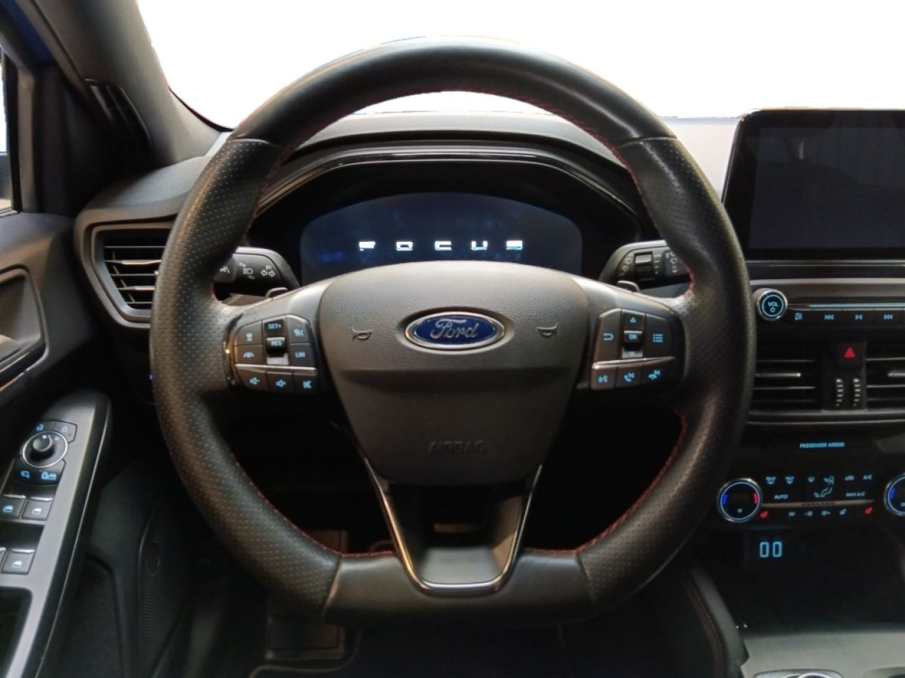 Mandataire Ford Focus 1.5 ECOBOOST 150 CAst line