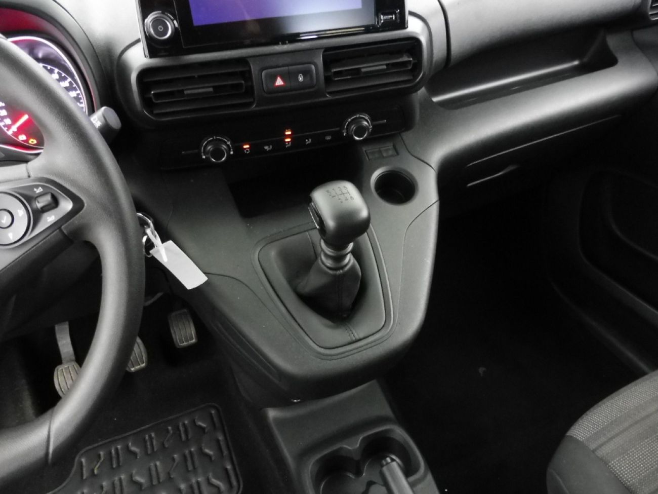 Mandataire Opel COMBO LIFE L1H1 1.5 D 100CH EDITION BVM6