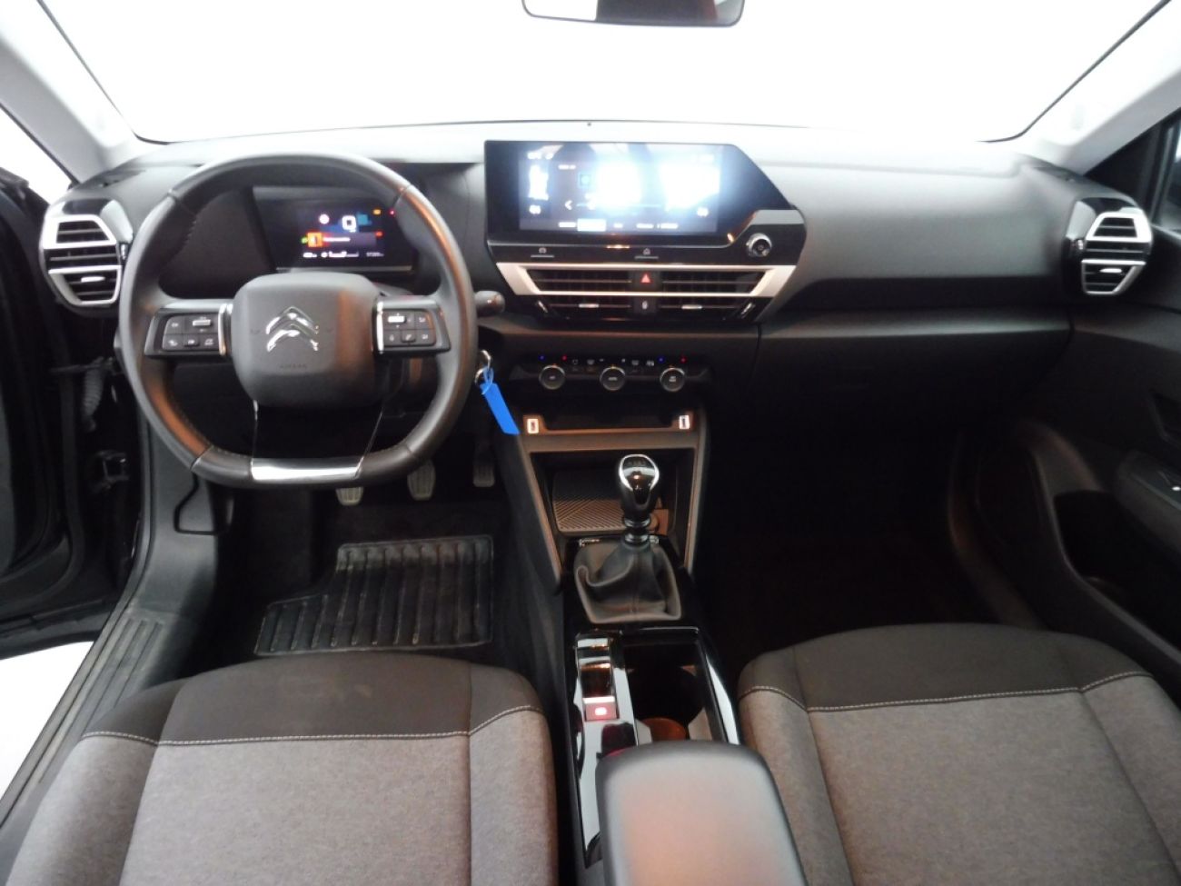 Mandataire Citroën C4 X 1.2 PURETECH 100 FEEL