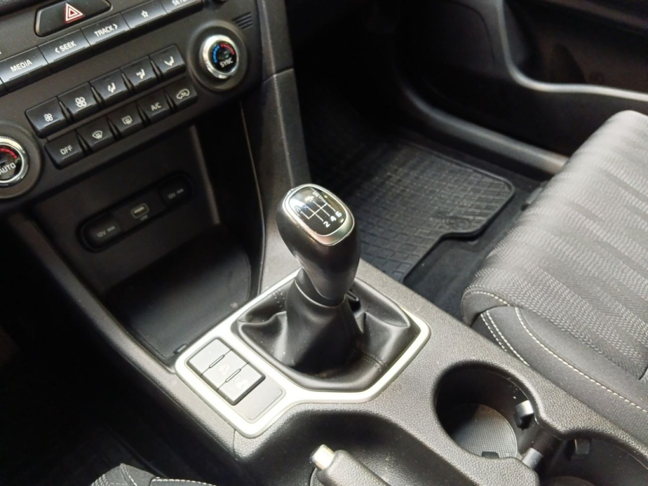 Mandataire Kia Sportage 1.6 GDI 132m+smart