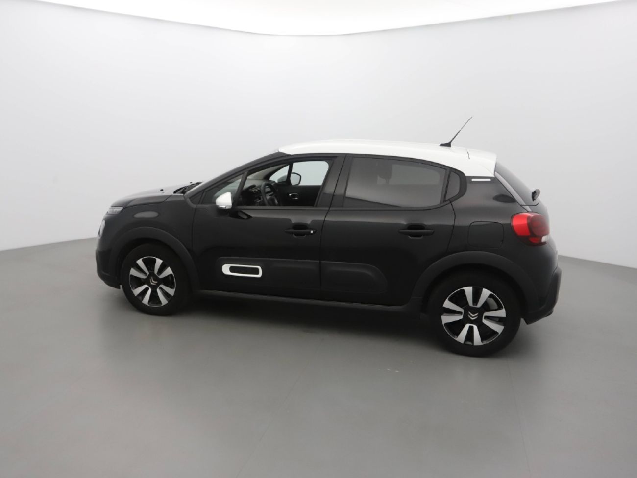 Mandataire Citroën C3 1.2 PURETECH 83CH S&S MAX