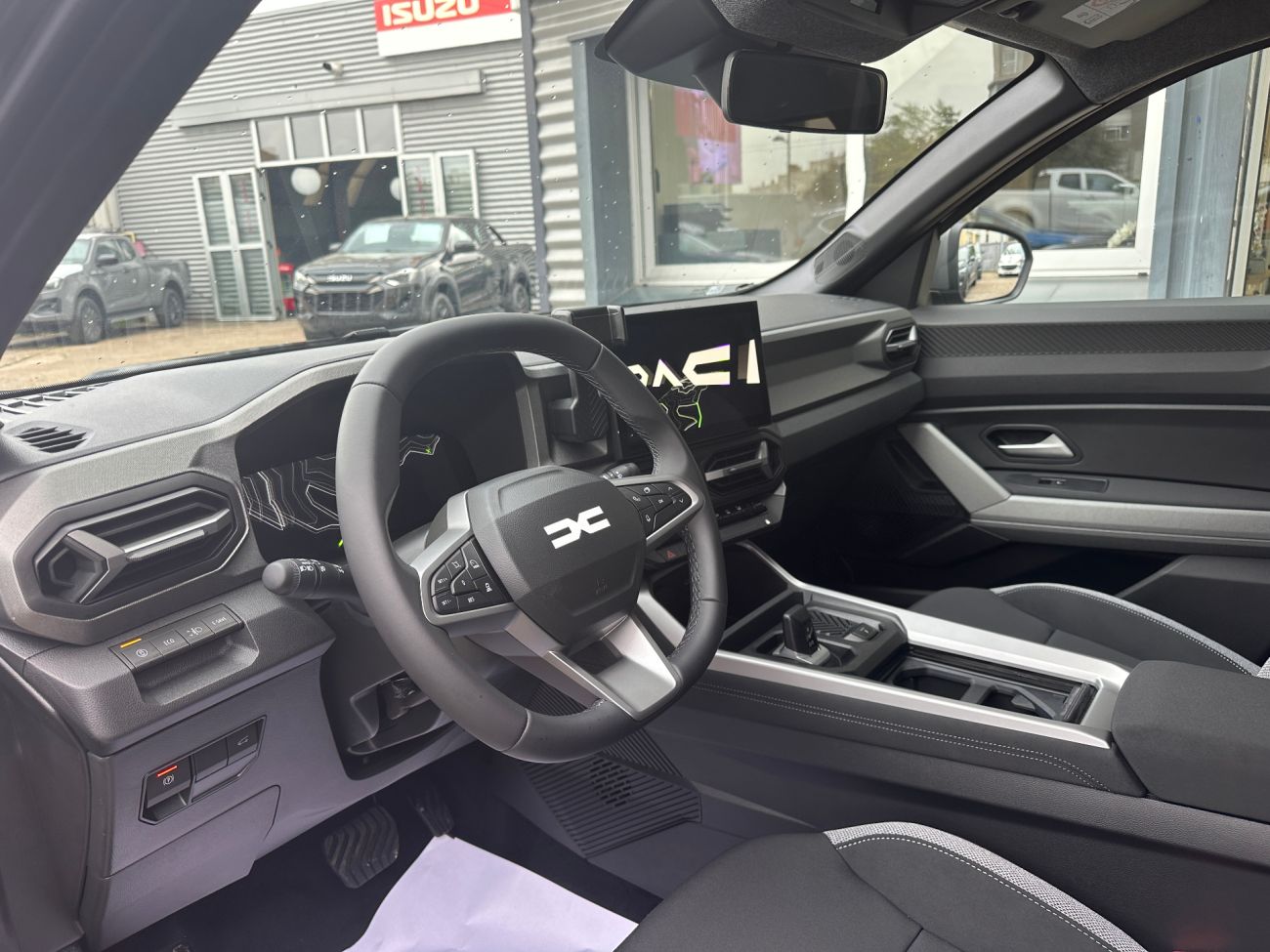 Mandataire Dacia BIGSTER HYBRID 1.8 HYBRID 155CH JOURNEY